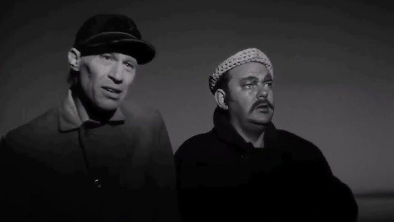 Behind the Scenes: Sawdust and Tinsel (1953)