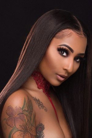 et billede af Brittney Bee Starr Williams