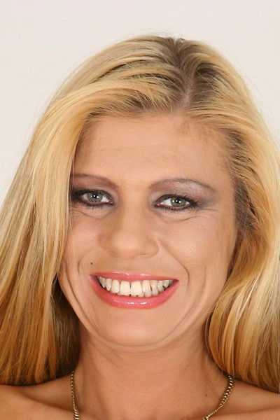 et billede af Veronica Gold