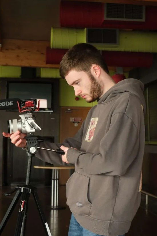 et billede af Liam Dixon