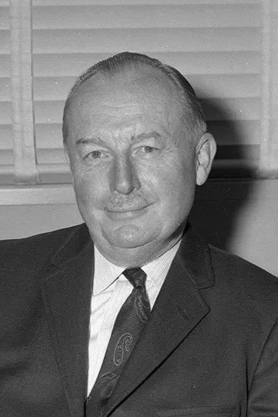 et billede af James Algar