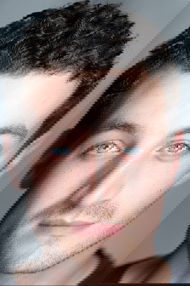 et billede af Jordan J Gallagher