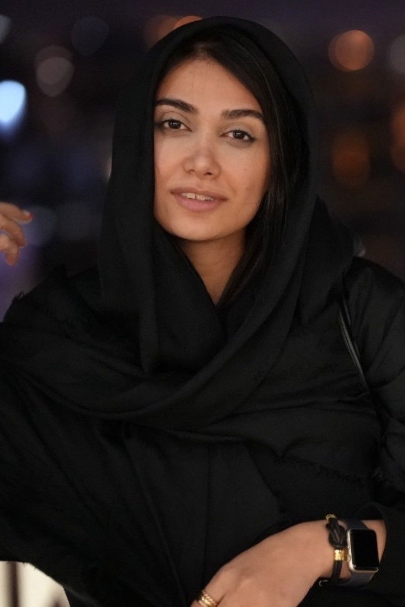 et billede af Azin Pourzand