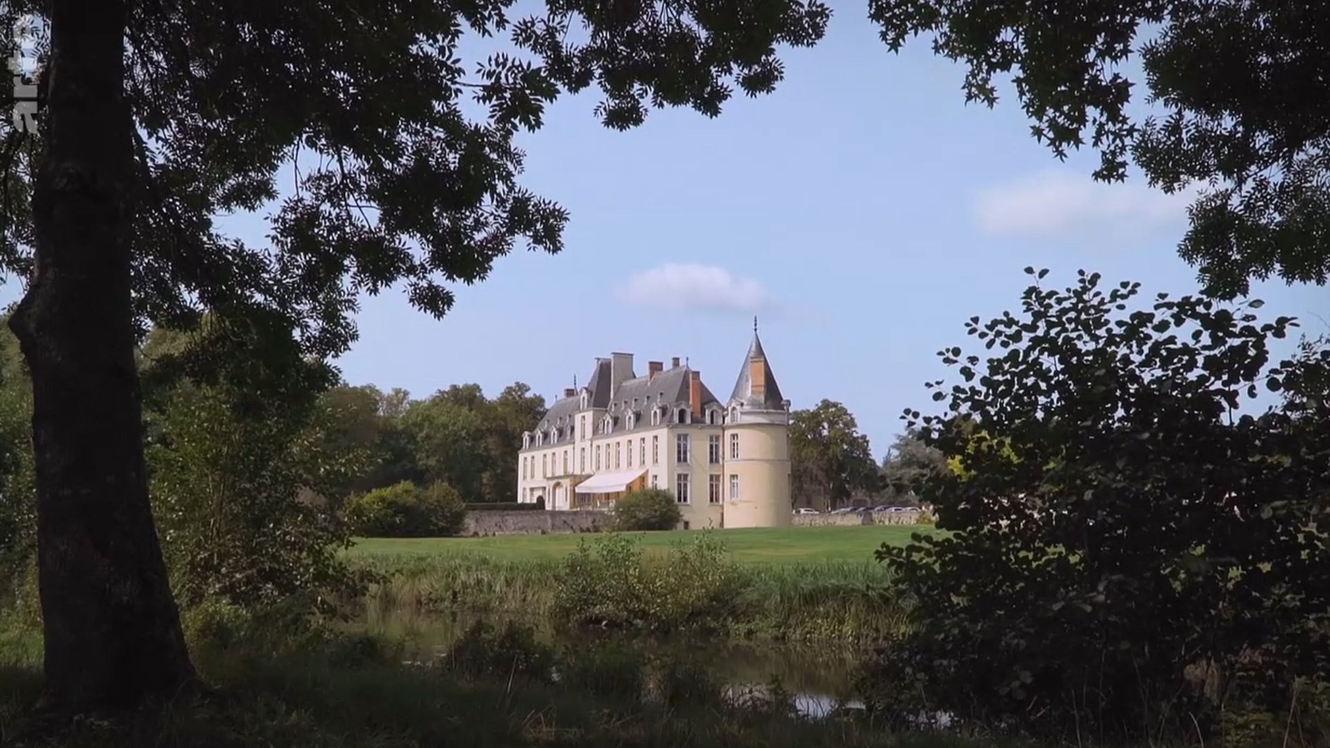 Image du film Une vie de château b5tqzmhk4s7wzxnhlc5wbeskb4mjpg