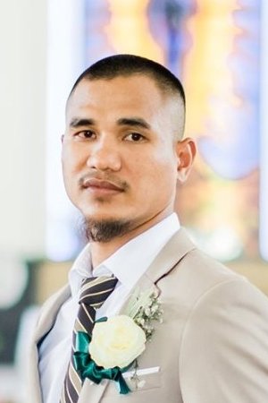 et billede af Jay Ar Inson