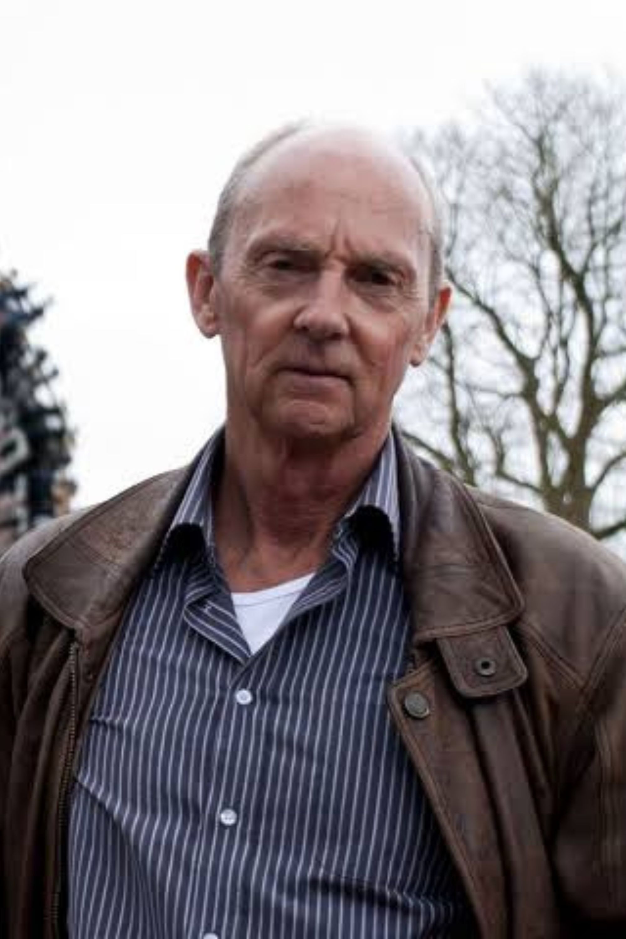 et billede af John Wardley