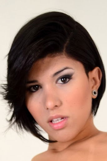 et billede af Jessica Versace