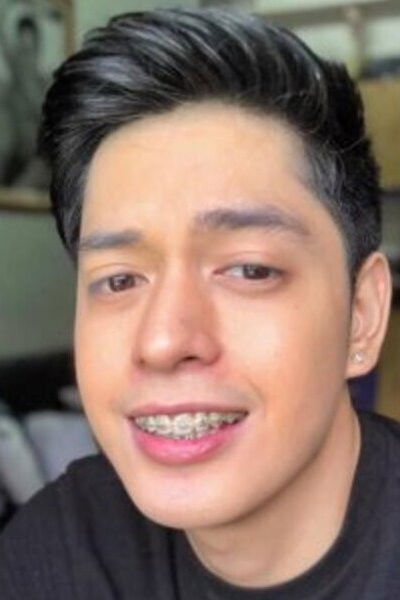 et billede af Charles Nathan