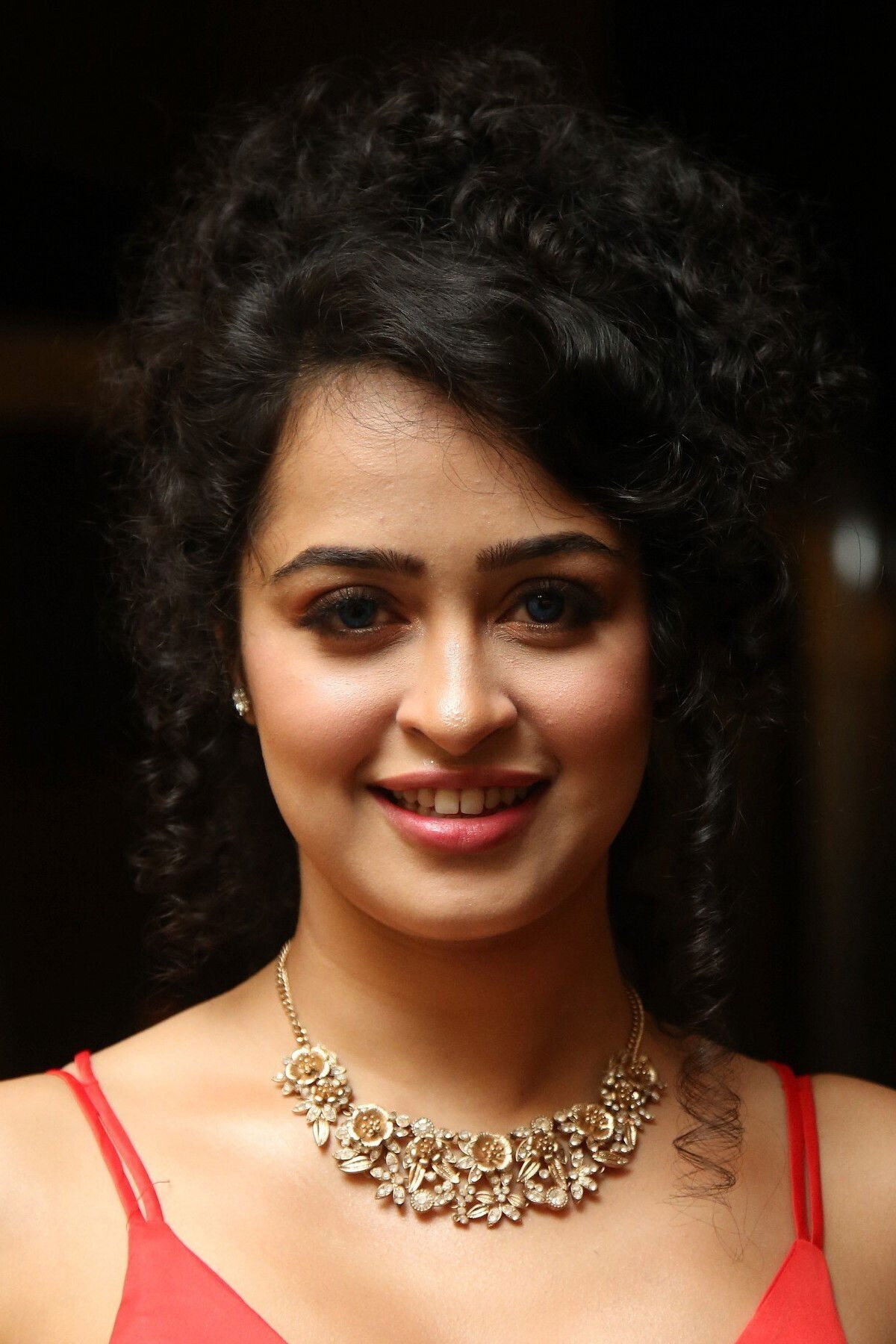 et billede af Apsara Rani