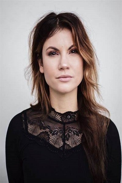 Linda Hakeboom | Director