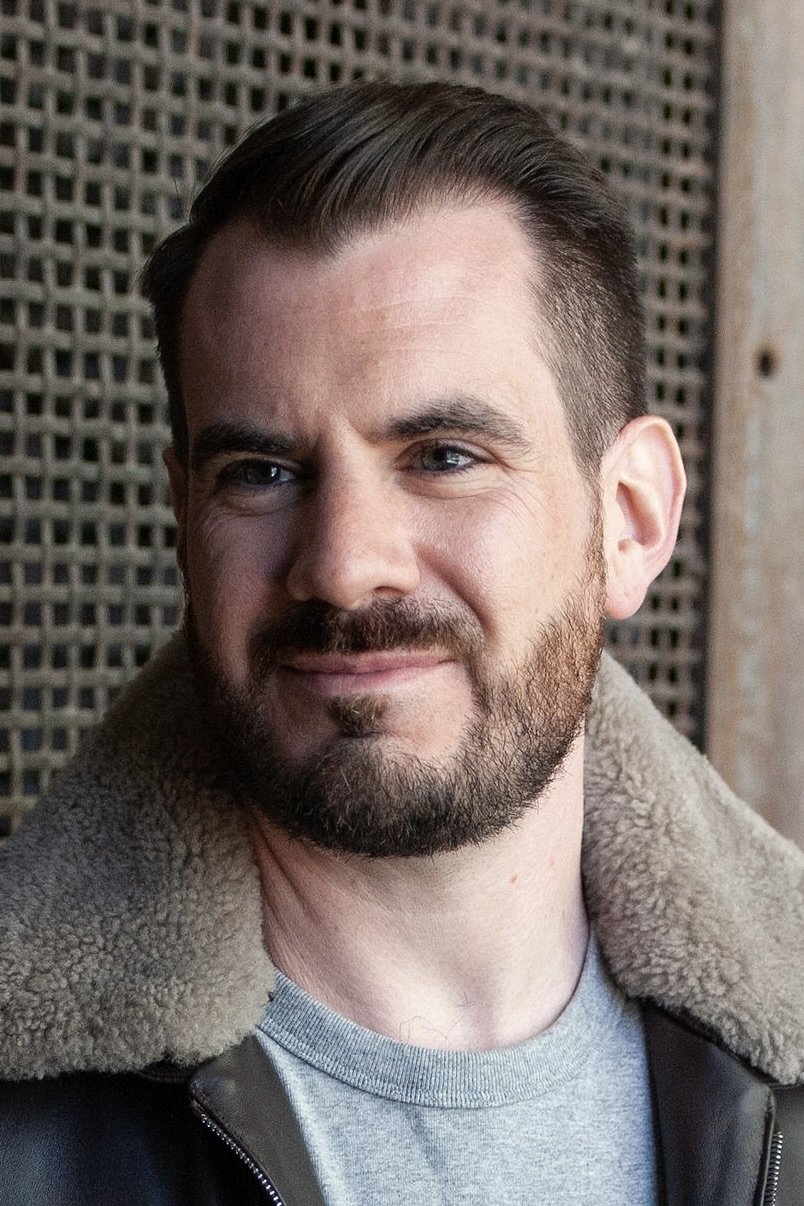 et billede af Adam Schoon