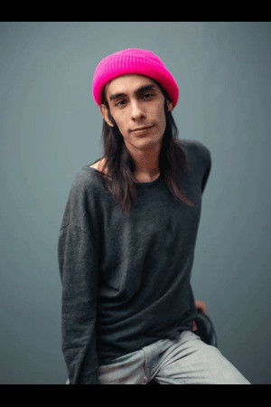 et billede af Andrew Estrella