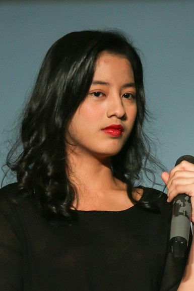 et billede af Novinta Dhini