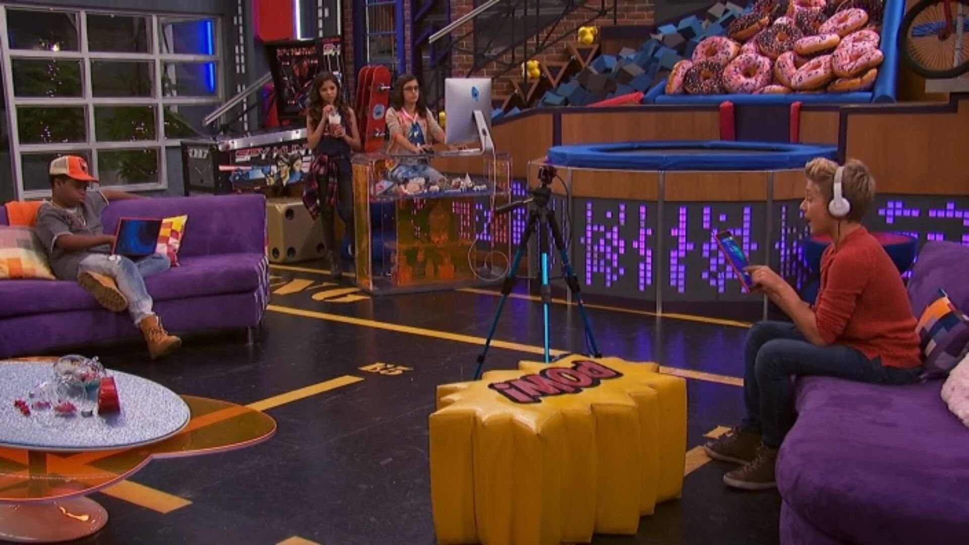 Game Shakers, Nathan's Room