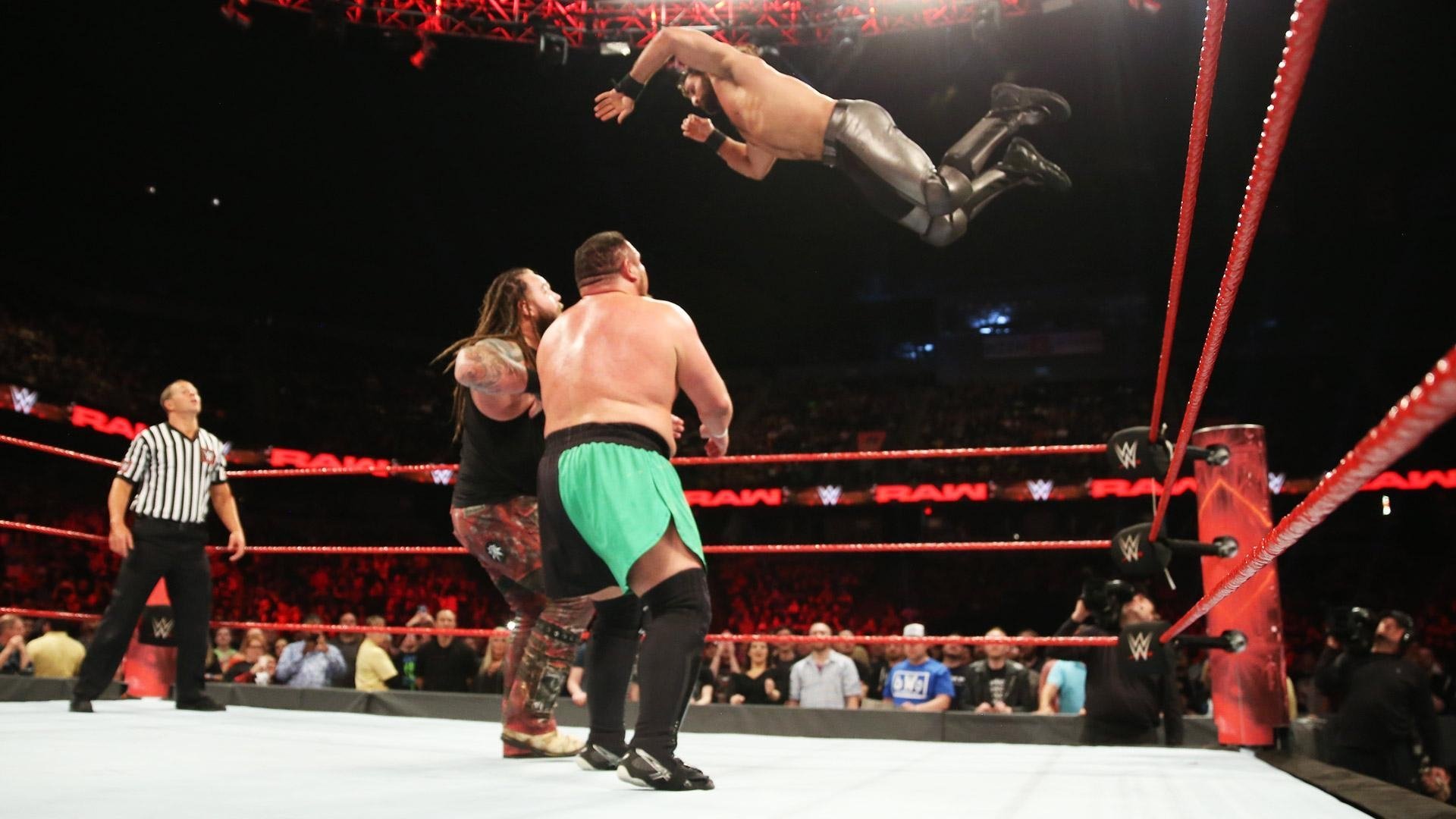 WWE Raw Staffel 25 :Folge 21 