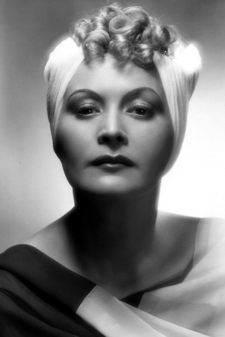 et billede af Marte Harell