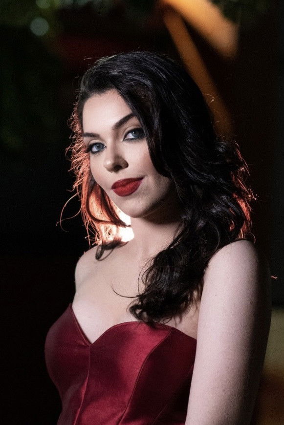 et billede af Victoria Carnelli