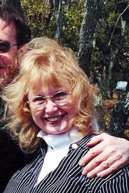 Charleen Swansea's picture in the cast