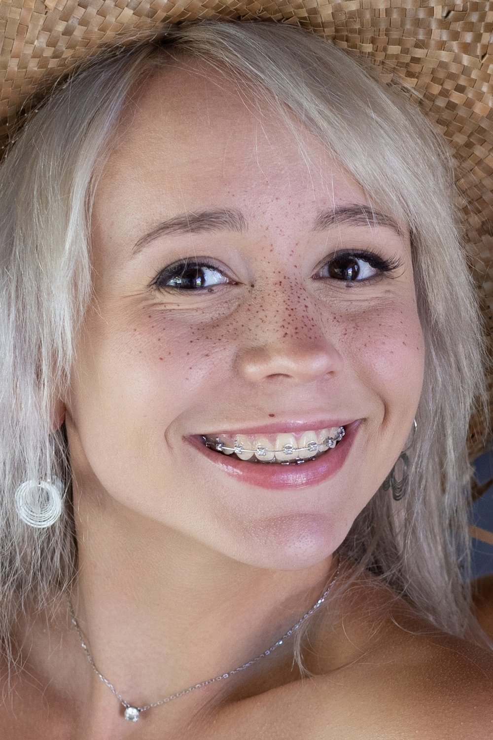 et billede af Alice Bong