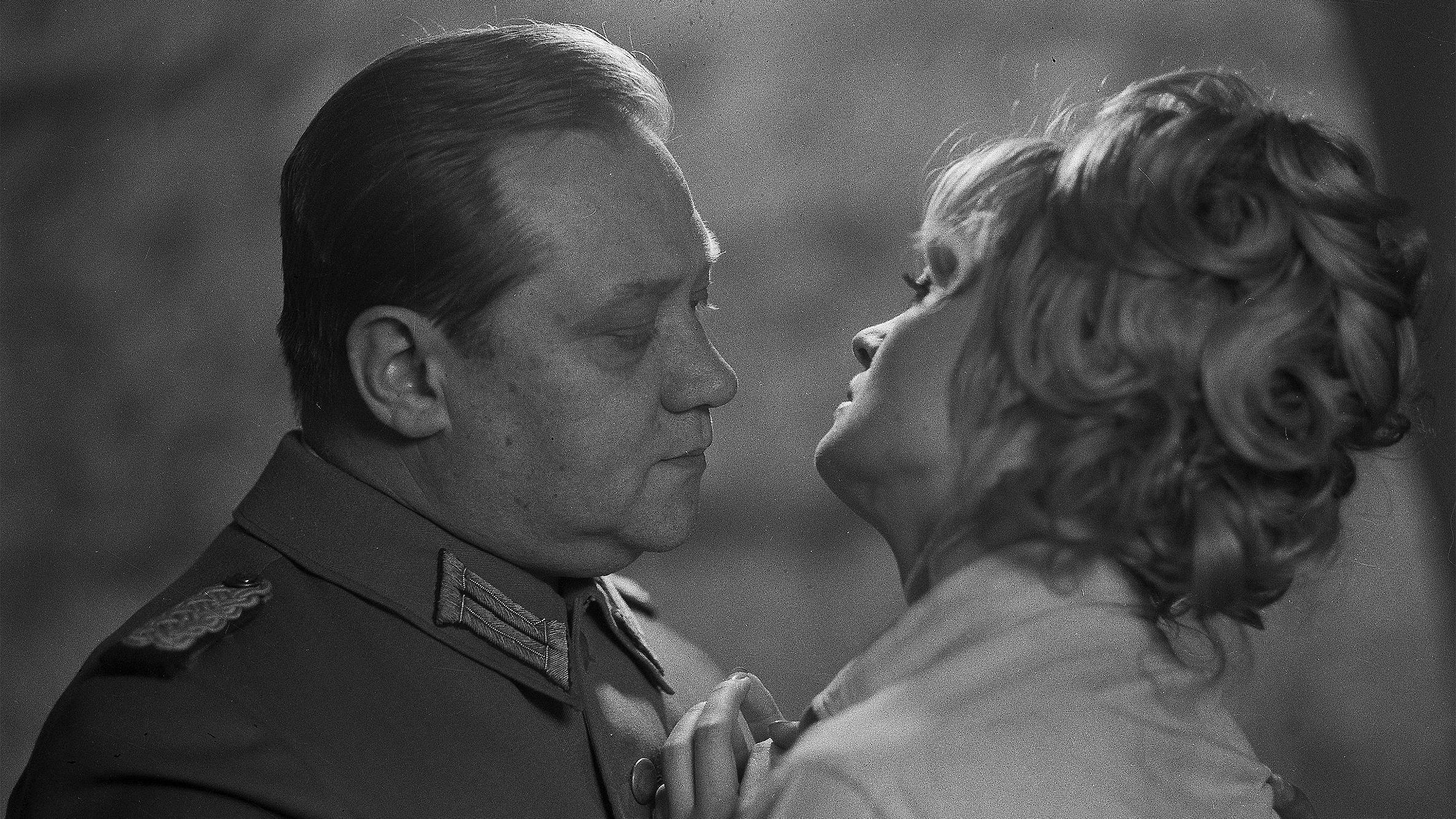 Pasiáns (1990)