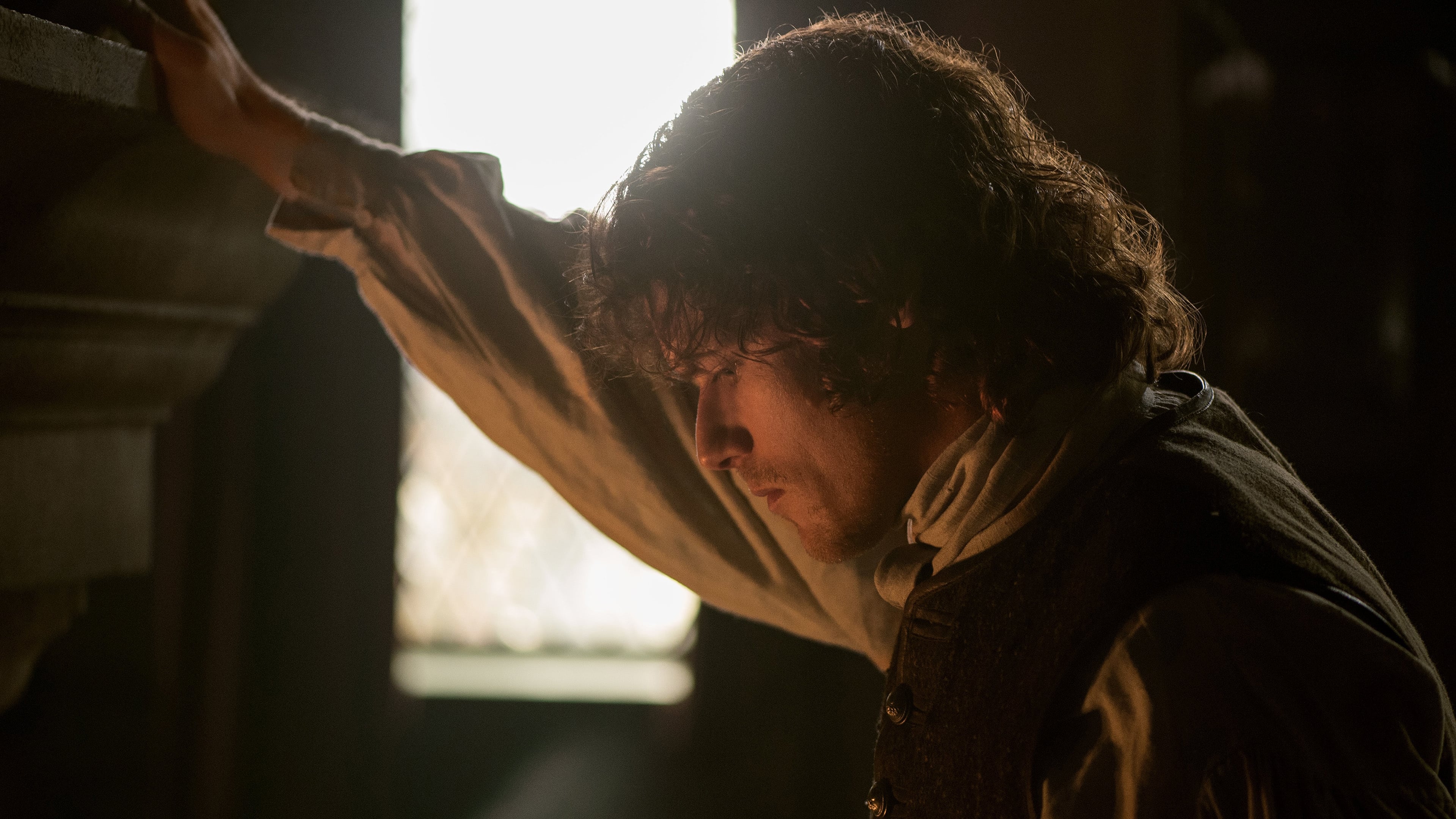 Outlander Season 2 :Episode 8  The Fox's Lair