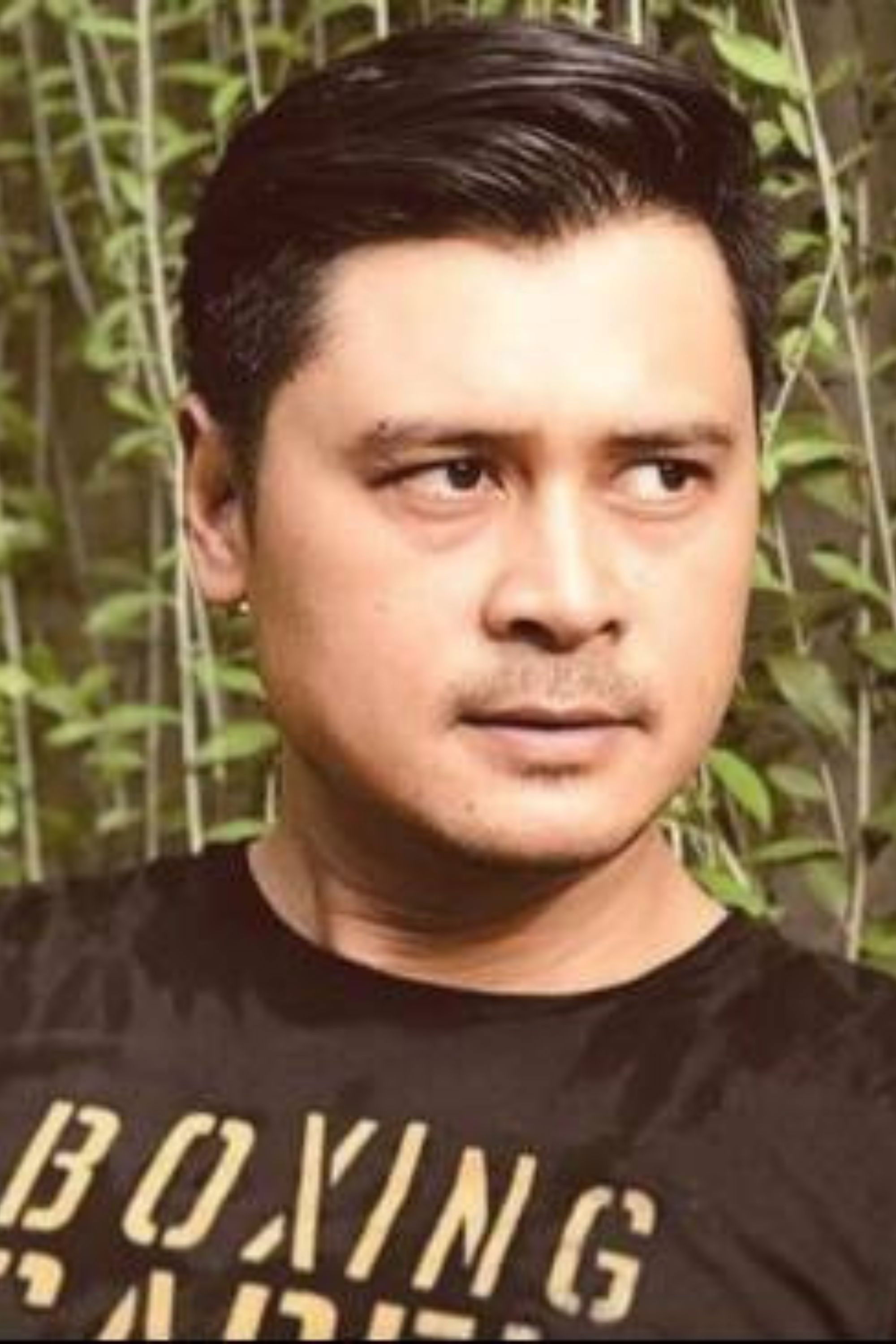 et billede af Iqbal Pakula