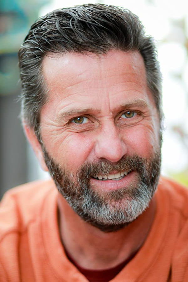 et billede af David White