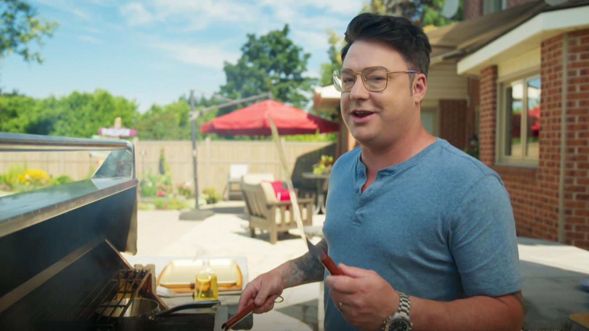 Thumbnail for Bib Worthy BBQ Season 1 Episode 1