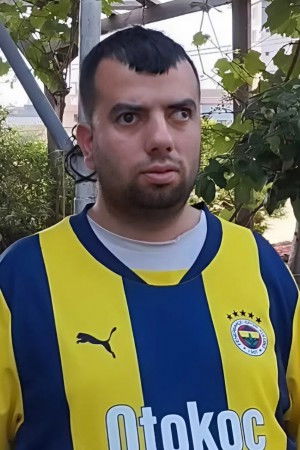 et billede af Mustafa Başaran