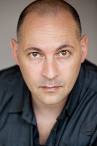 et billede af George Mantis