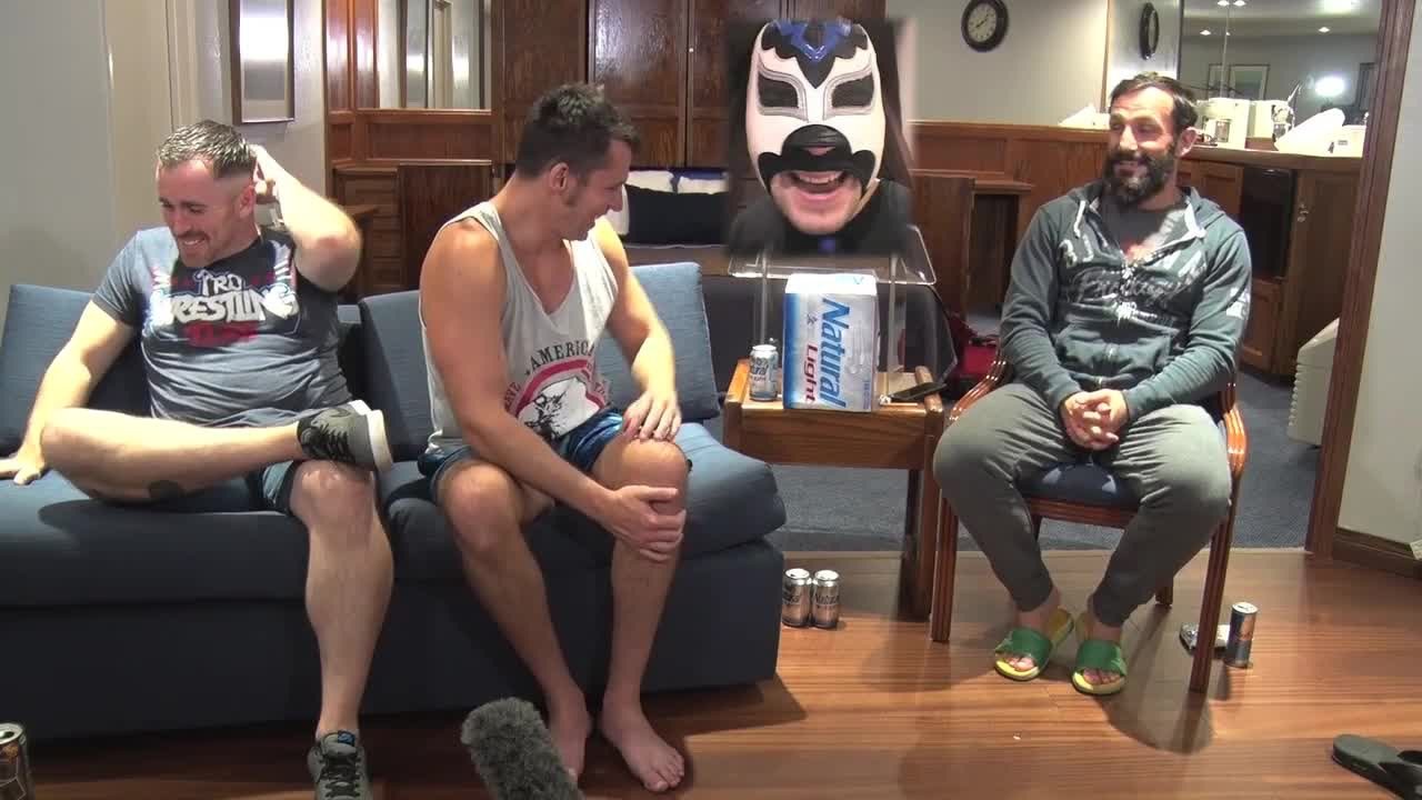 An Officer & A Gentleman: Bobby Fish (2016)