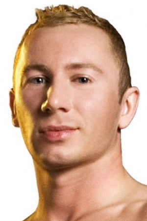 et billede af Adrian Troy