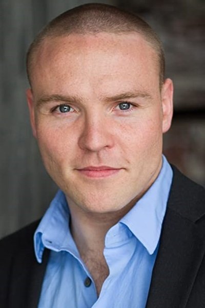Duncan McLellan's picture in the cast