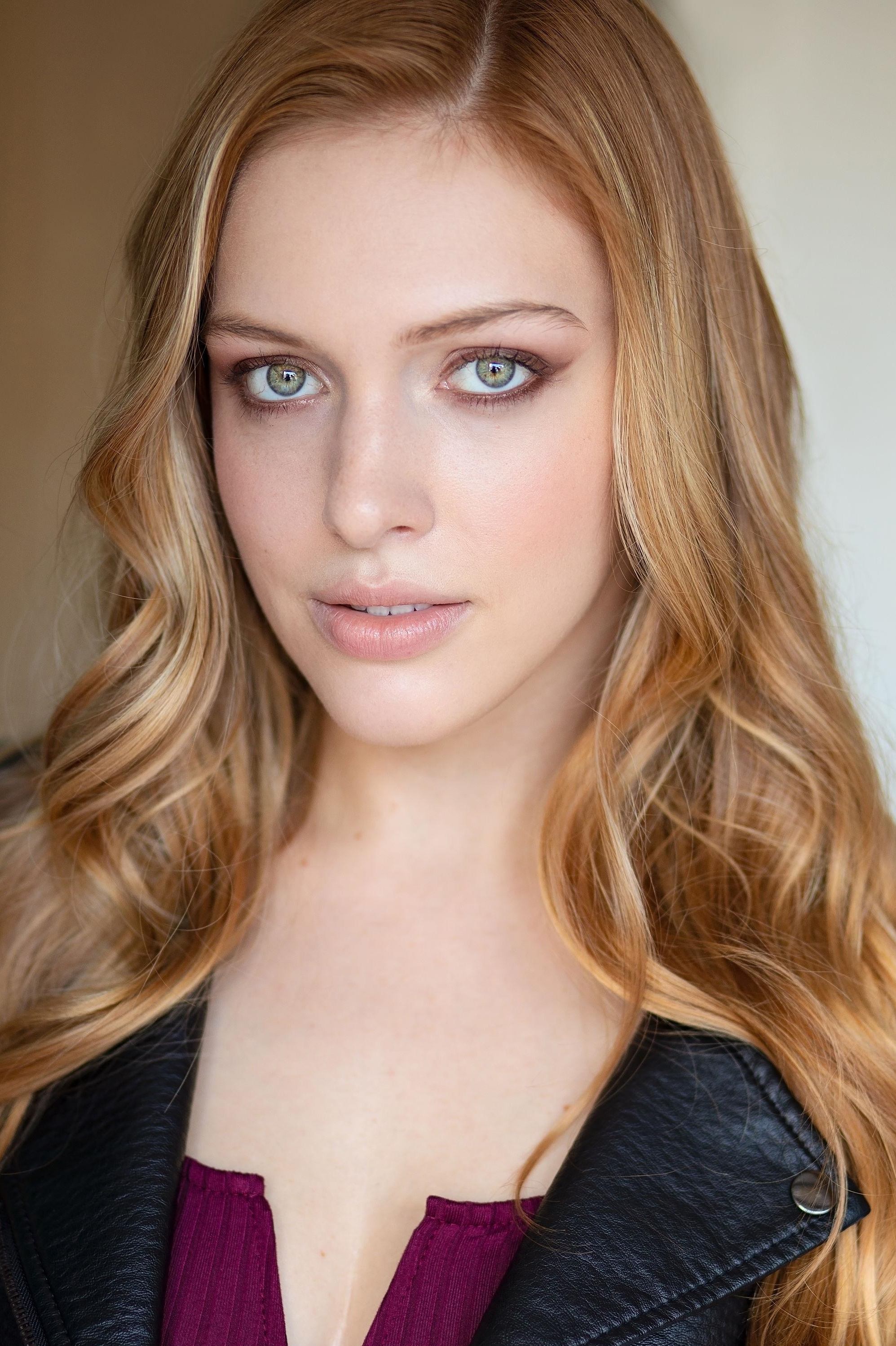 et billede af Jessie Vaughn