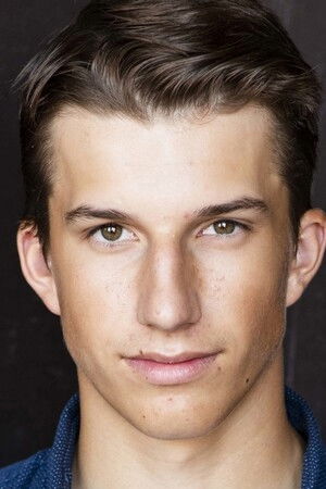 et billede af Logan Tomanek