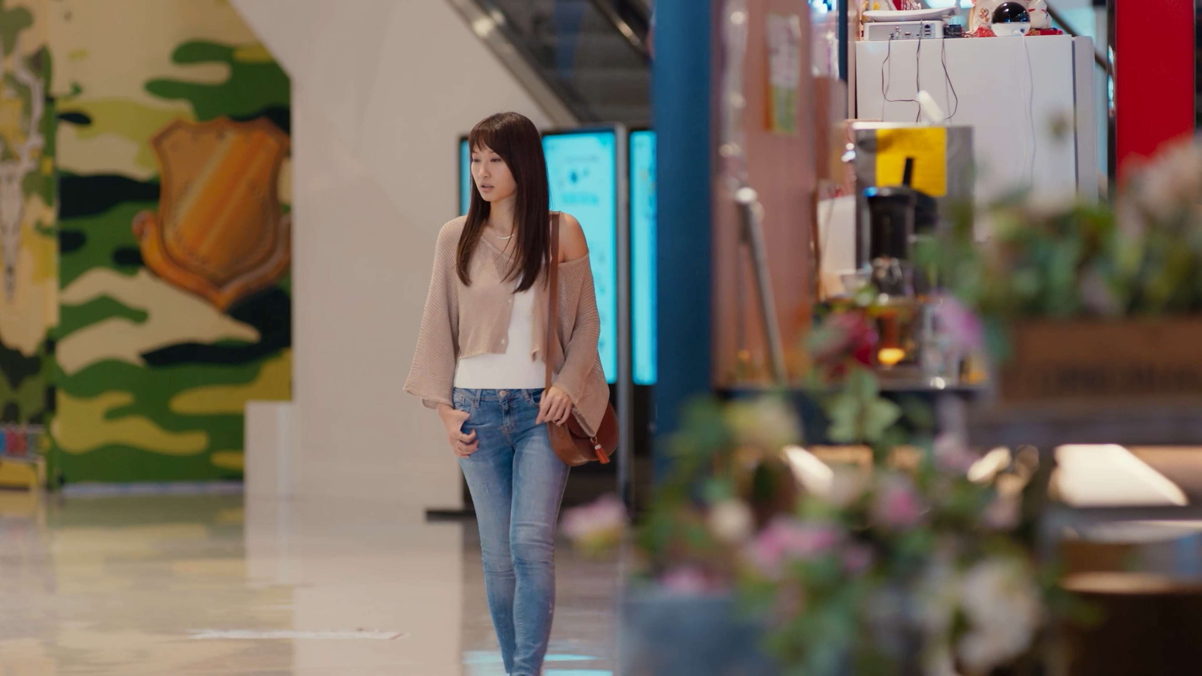 Thumbnail for Episode 15 - 張東對葉子念念不忘 Season 1 Episode 15