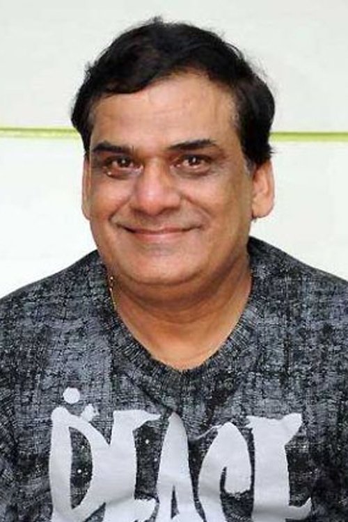 Gopi Bhalla's picture in the cast