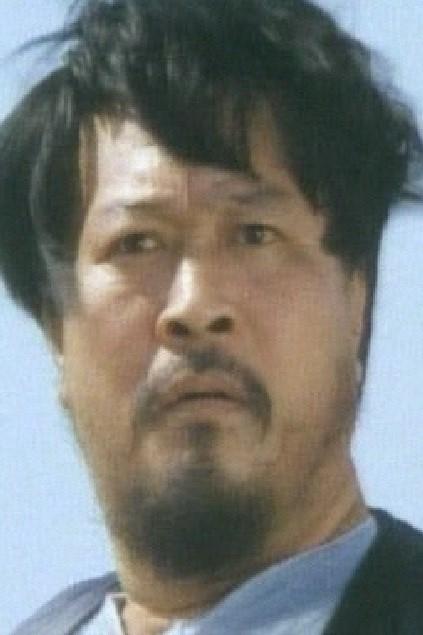 et billede af Shih Ting-Ken