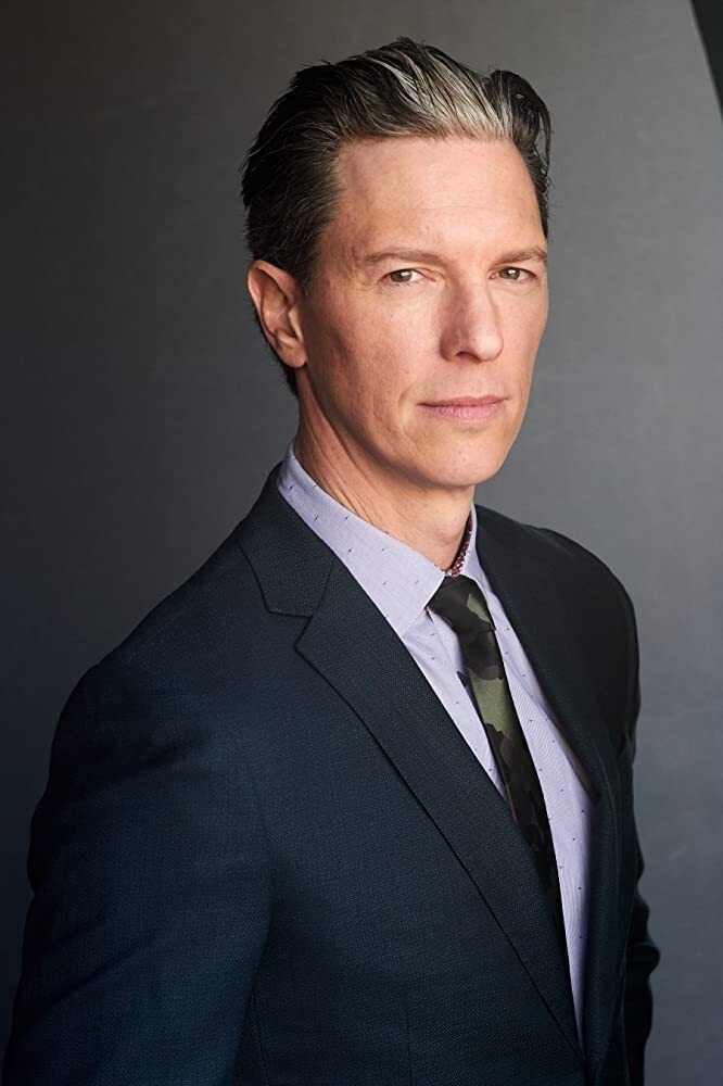 et billede af Jonathan Kells Phillips