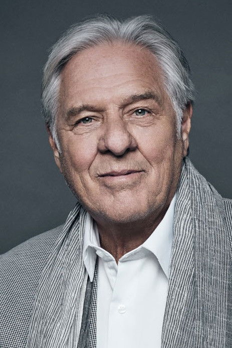 et billede af Pierre Curzi