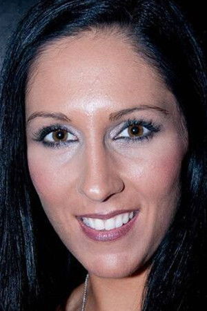 et billede af Cleo Van Eden