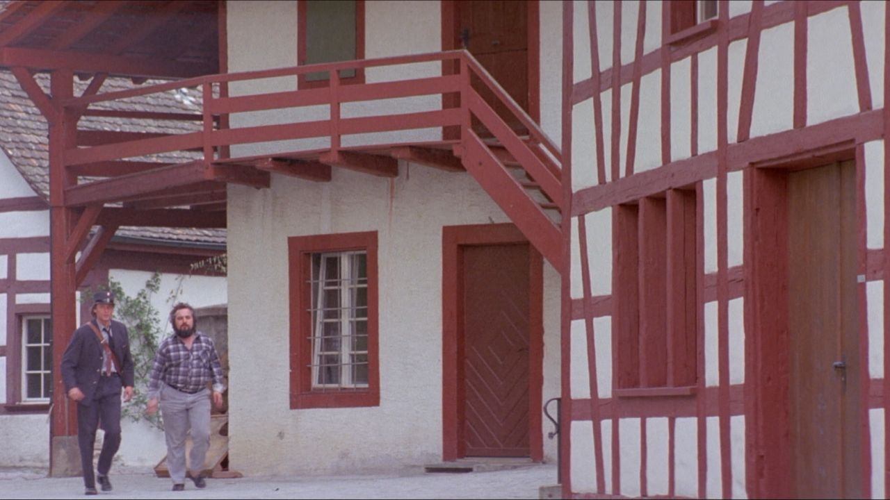 Sechs Schwedinnen auf der Alm