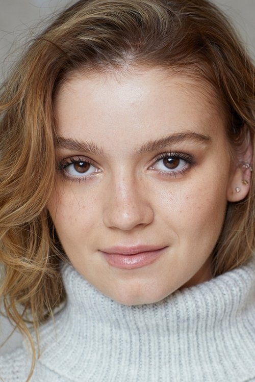 Bella DeLong's picture in the cast