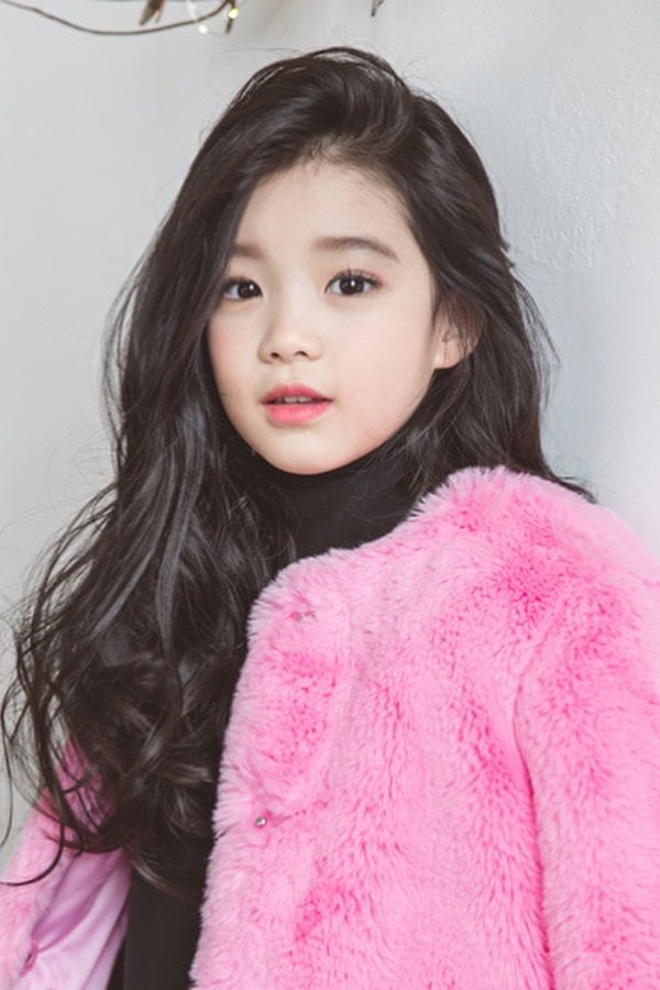 Kim Gyu-ri's picture in the cast