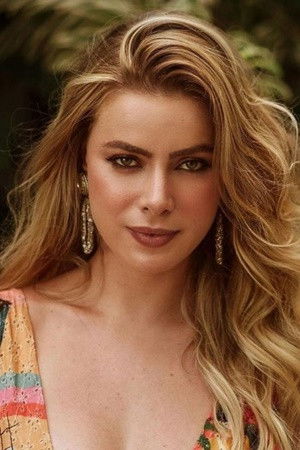 et billede af Rayanne Morais