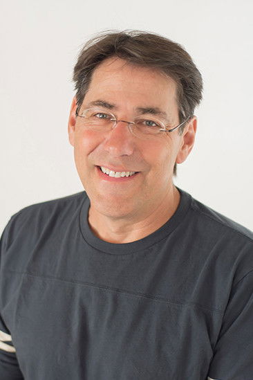 et billede af Adam Kubert