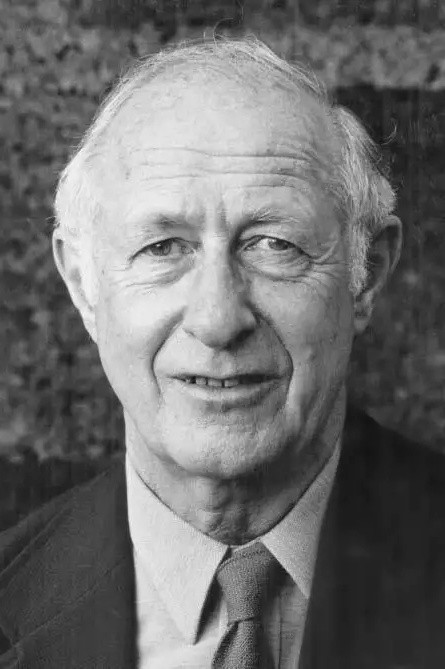 et billede af Dr. Fred Spiess