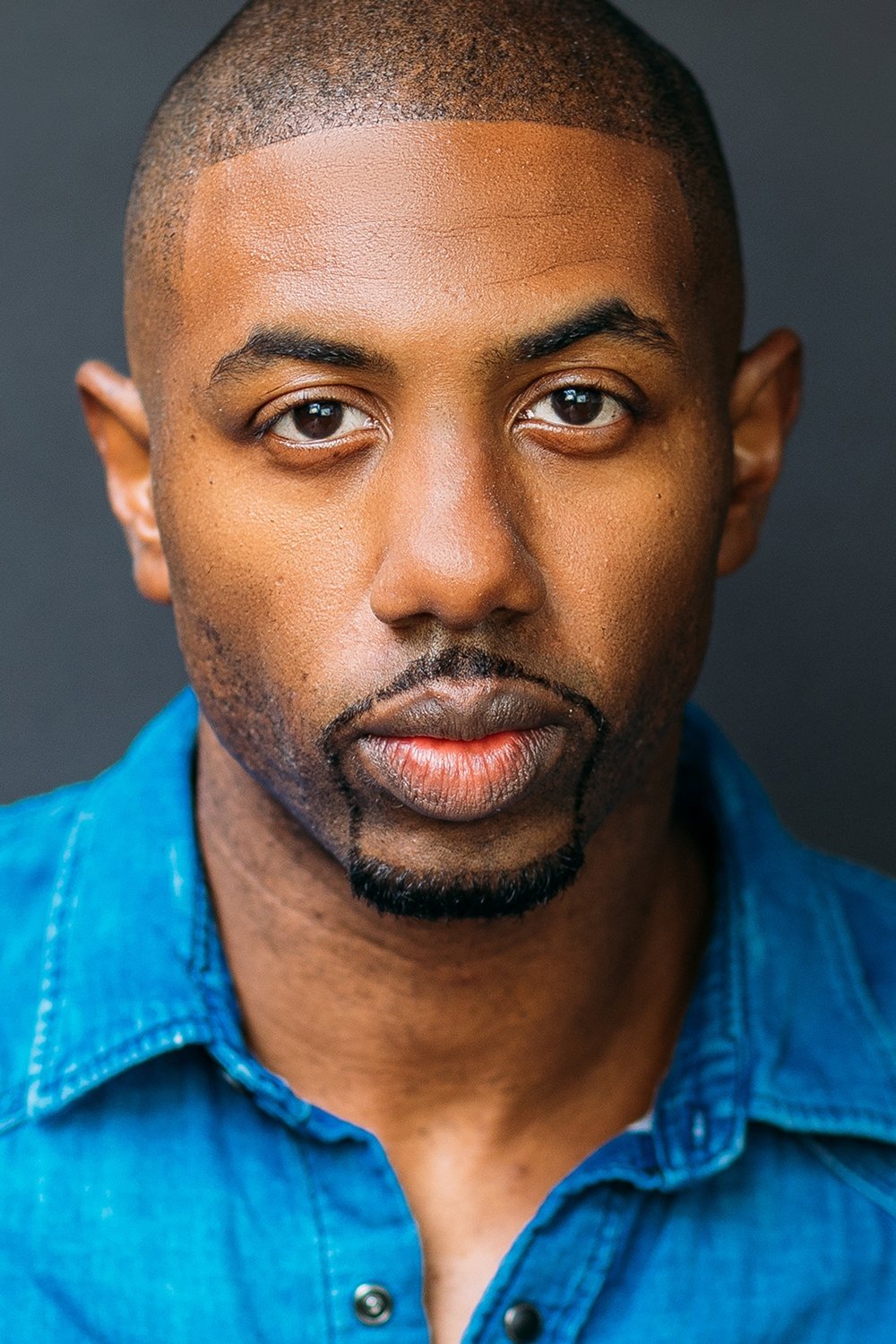 et billede af Jamal Dennis