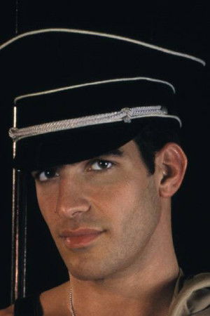 et billede af Dan Hughes