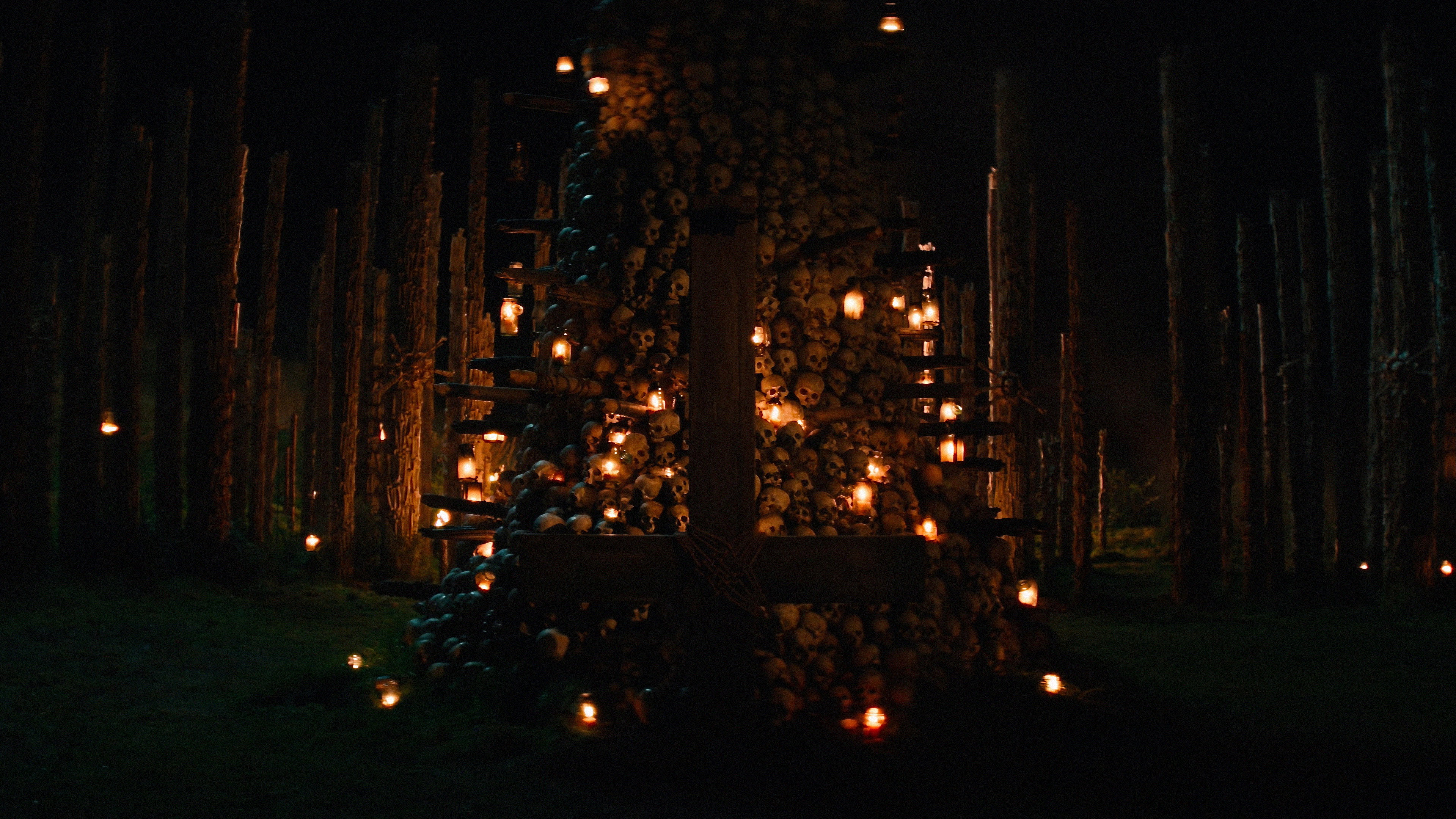 28 Years Later: The Bone Temple backdrop